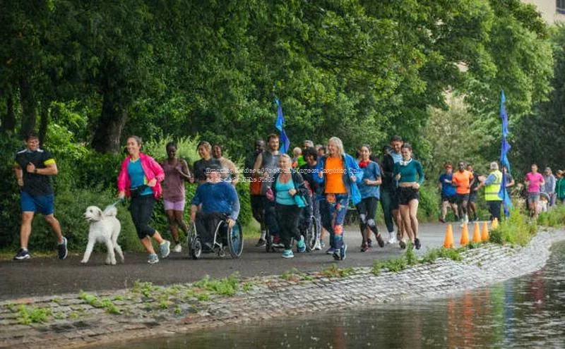 中欧体育zoty下载云创智行Amazing Stories of Football Players: Inspiring Tales on and off the Field